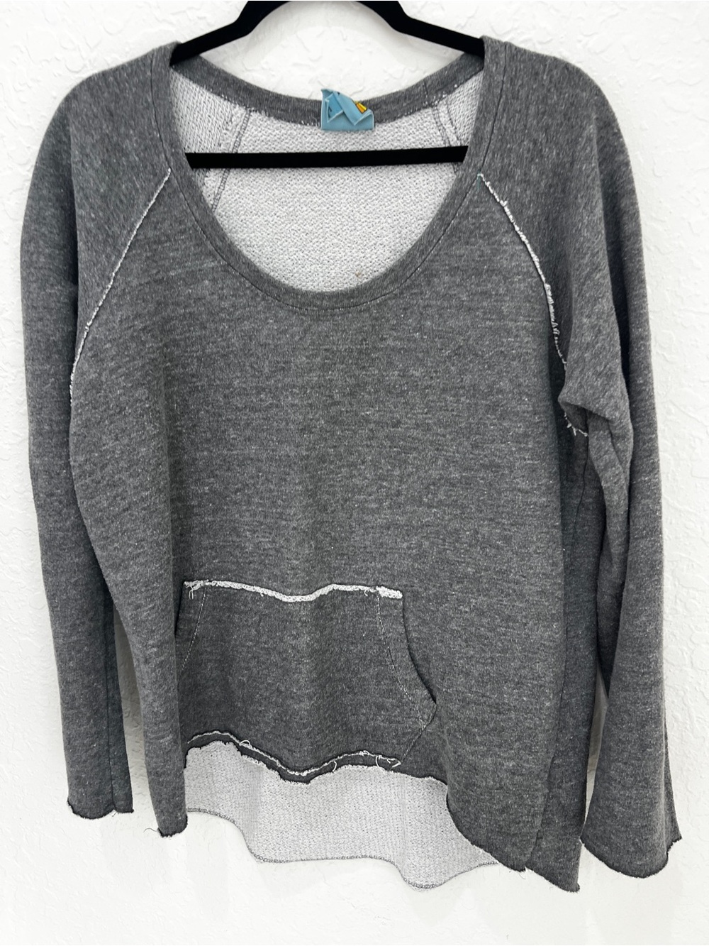 CC large sweatshirt with pockets